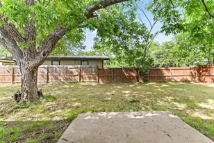 2914 Loyola Ln, Austin, TX 78723 - Photo 33
