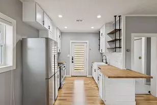 2902 Katy St, New Braunfels, TX 78130 - Photo 17