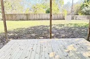 1403 Alcoa Ave, Rockdale, TX 76567 - Photo 19