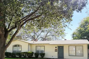 1403 Alcoa Ave, Rockdale, TX 76567 - Photo 1