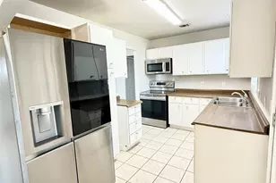 1403 Alcoa Ave, Rockdale, TX 76567 - Photo 11