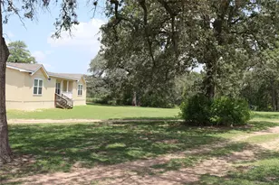 10105 FM86, Lockhart, TX 78644 - Photo 17