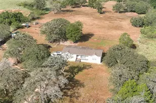 10105 FM86, Lockhart, TX 78644 - Photo 33