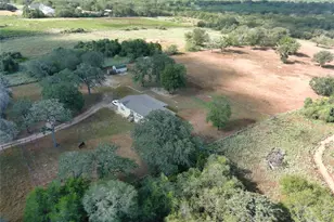 10105 FM86, Lockhart, TX 78644 - Photo 37