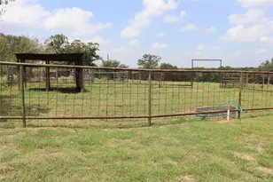 10105 FM86, Lockhart, TX 78644 - Photo 3