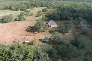 10105 FM86, Lockhart, TX 78644 - Photo 35