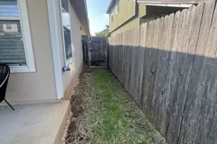 235 Hay Barn St, San Marcos, TX 78666 - Photo 23