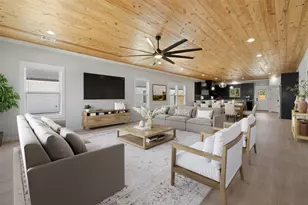 705 Sloan St, Taylor, TX 76574 - Photo 5