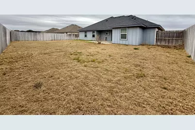 128 Elmer Avenue, Burnet, TX 78611 - Photo 25