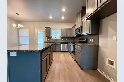 128 Elmer Avenue, Burnet, TX 78611 - Photo 9