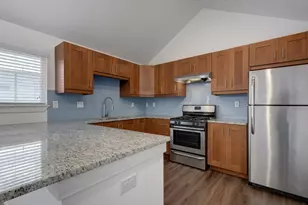 1311 E 52nd St, Austin, TX 78723 - Photo 5
