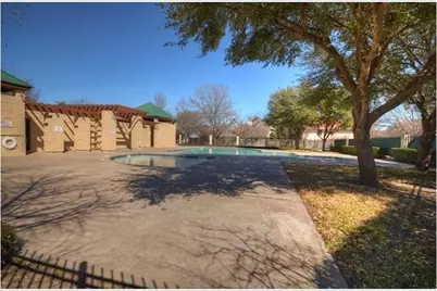 1819 Rosenborough Lane N, Round Rock, TX 78665 - Photo 19