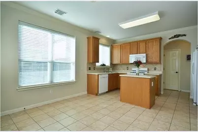 1819 Rosenborough Lane N, Round Rock, TX 78665 - Photo 9