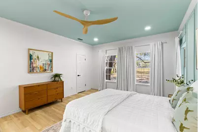 113 Royal Oaks Drive, Rockport, TX 78382 - Photo 5