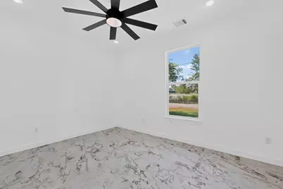 114 W Pauwela Lane, Bastrop, TX 78602 - Photo 31