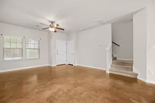 4607 Graceful Ln, Austin, TX 78725 - Photo 9