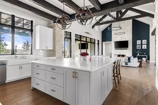 611 Casasanta Trl, Lakeway, TX 78738 - Photo 15