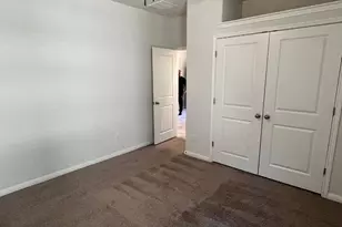 528 Elm Green St, Hutto, TX 78634 - Photo 13