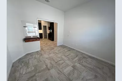 528 Elm Green Street, Hutto, TX 78634 - Photo 17