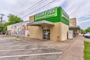 202 E 45th St, Austin, TX 78751 - Photo 23