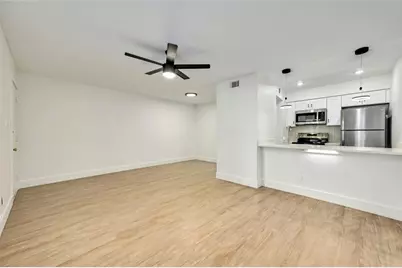 202 E 45th Street #103, Austin, TX 78751 - Photo 7