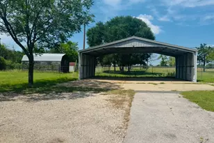 224 Crooked Hollow Dr, Elgin, TX 78621 - Photo 27