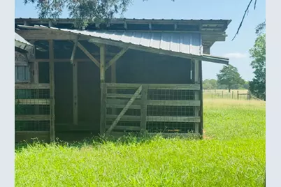 224 Crooked Hollow Drive, Elgin, TX 78621 - Photo 33