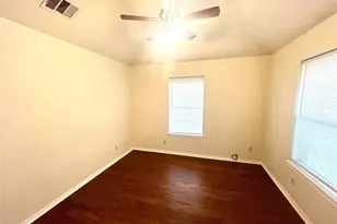 224 Crooked Hollow Dr, Elgin, TX 78621 - Photo 25