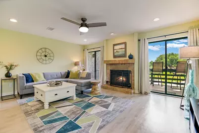 402 Lost Echo #8, Horseshoe Bay, TX 78657 - Photo 3