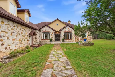 8121 Bluff Trail, Austin, TX 78737 - Photo 33