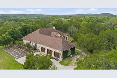 8121 Bluff Trail, Austin, TX 78737 - Photo 33