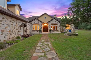 8121 Bluff Trail, Austin, TX 78737 - Photo 3