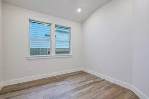 9200 Hamadryas Dr, Austin, TX 78744 - Photo 5