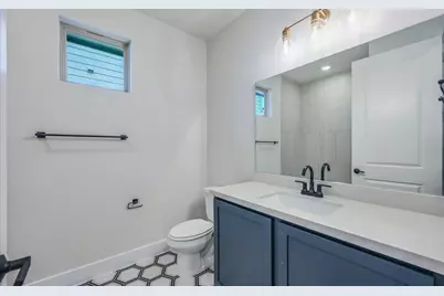 9200 Hamadryas Drive, Austin, TX 78744 - Photo 11