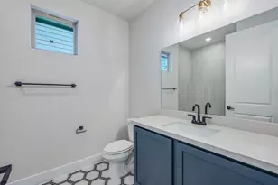 9200 Hamadryas Dr, Austin, TX 78744 - Photo 11