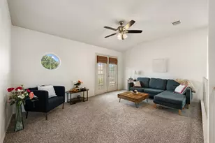 1104 Henderson Dr, Leander, TX 78641 - Photo 11