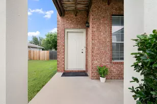 1104 Henderson Dr, Leander, TX 78641 - Photo 25