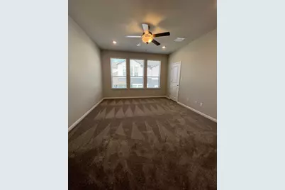 1015 Vista View Drive #2202, Georgetown, TX 78626 - Photo 15