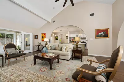 914 Challenger, Lakeway, TX 78734 - Photo 21