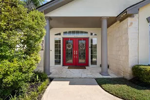 914 Challenger, Lakeway, TX 78734 - Photo 3