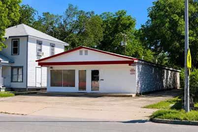 2113 E Cesar Chavez Street, Austin, TX 78702 - Photo 15