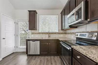 6105 Steep Cactus Trail #A, Austin, TX 78735 - Photo 3