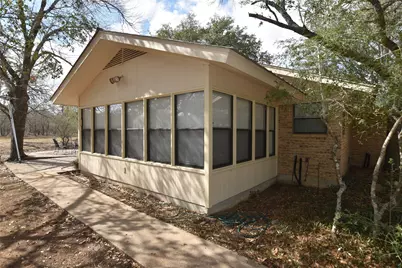 687 Fm 812 Road, Red Rock, TX 78662 - Photo 17