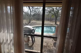 687 Fm 812 Rd, Red Rock, TX 78662 - Photo 17