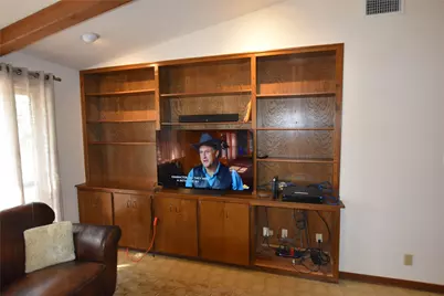 687 Fm 812 Road, Red Rock, TX 78662 - Photo 9