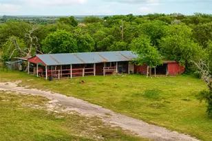 1301 Live Oak Trail, Liberty Hill, TX 78642 - Photo 9