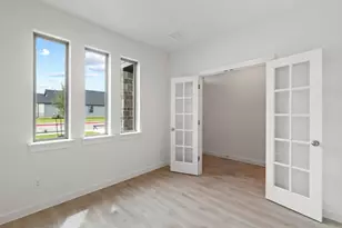 1002 Universal Dr, Hutto, TX 78634 - Photo 21
