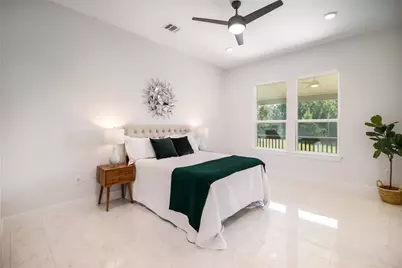 137 Lakeside Drive, Bastrop, TX 78602 - Photo 15