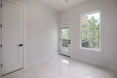 137 Lakeside Drive, Bastrop, TX 78602 - Photo 23