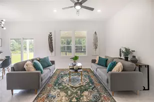 137 Lakeside Dr, Bastrop, TX 78602 - Photo 5